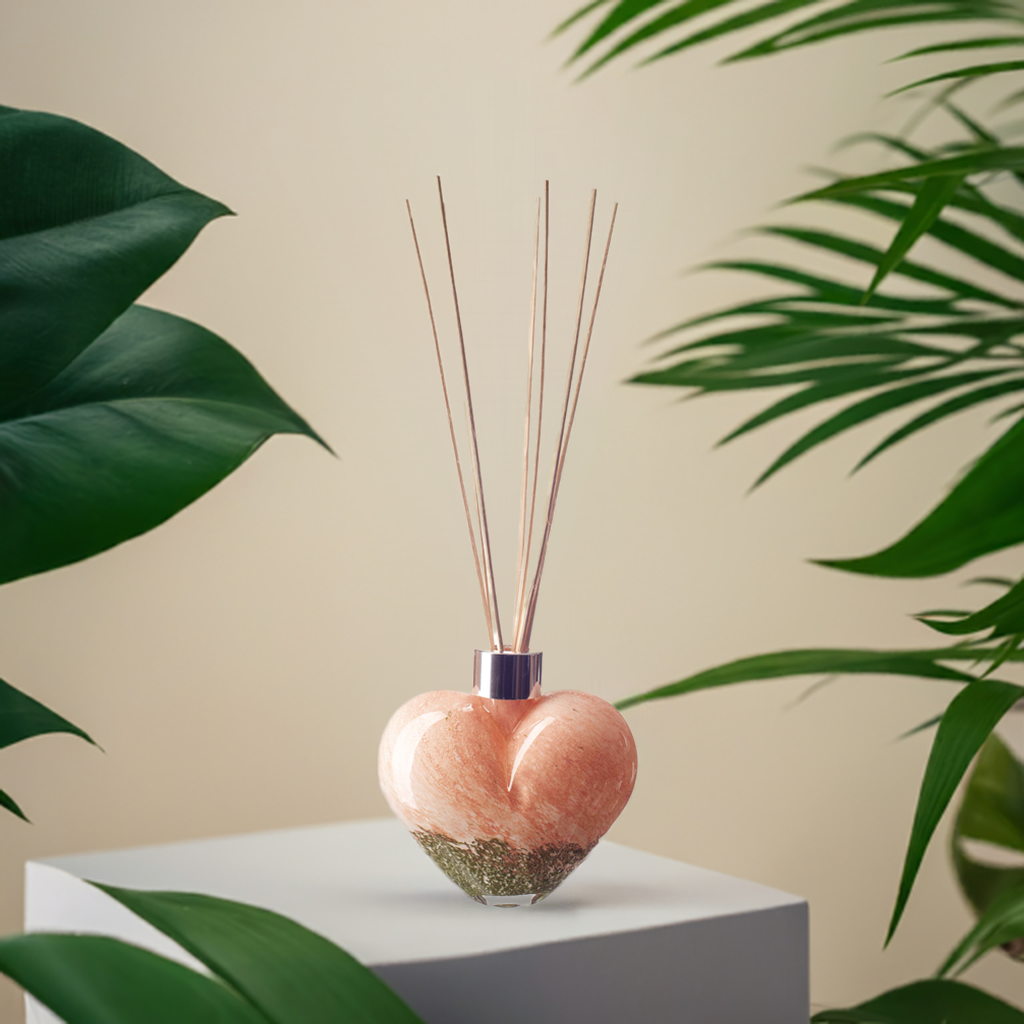 Heart Reed Diffuser - Evergreen Blush