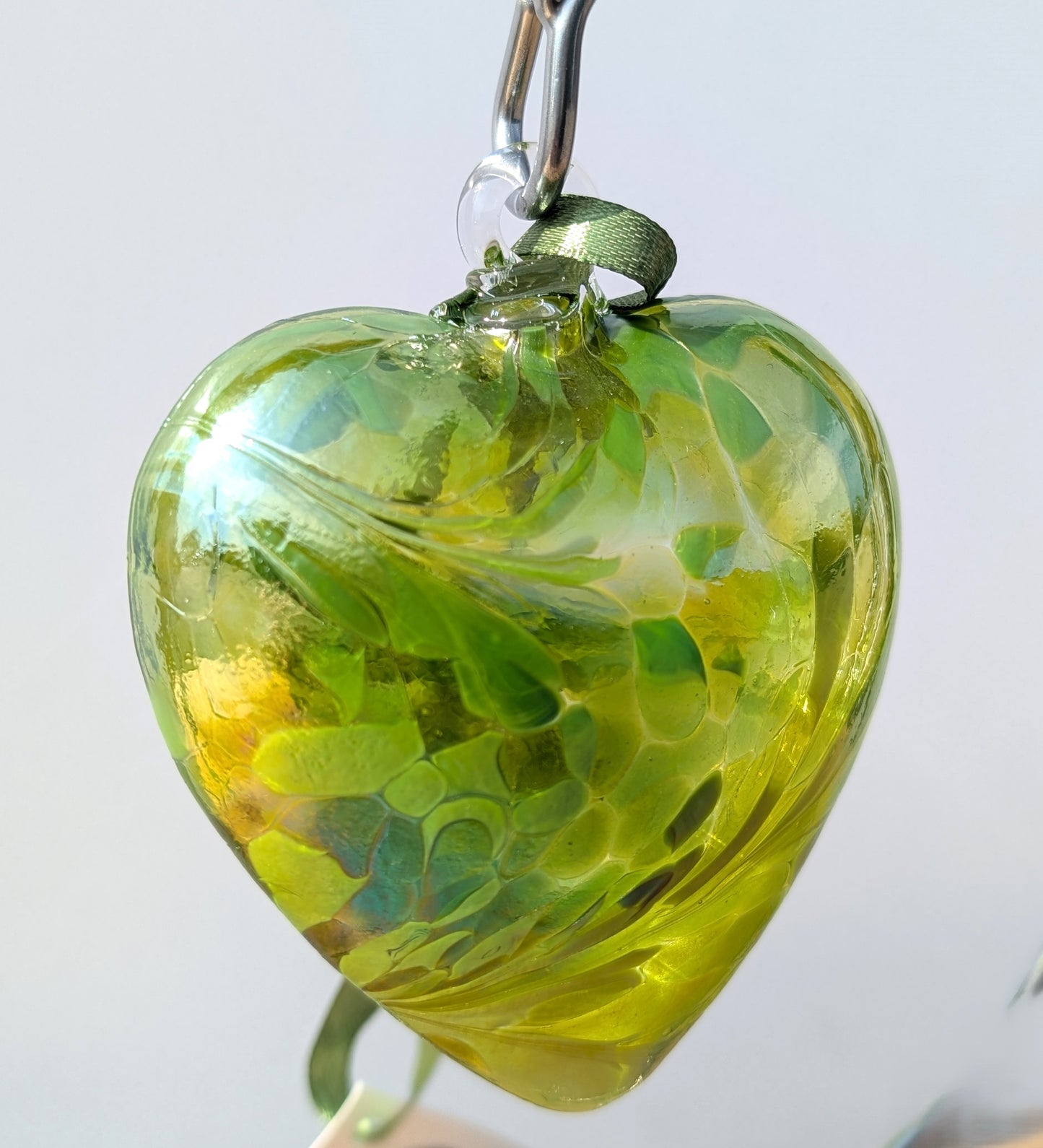 Birthstone Hanging Heart 8cm August